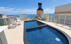 Apartamento Gaivotas - Praia a 20m, conforto e Wi-Fi rápido